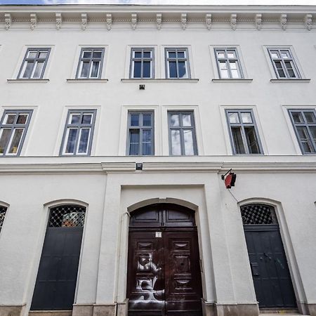 Bpr Stylish Vagabond Apartment With Ac Budapest Exterior photo