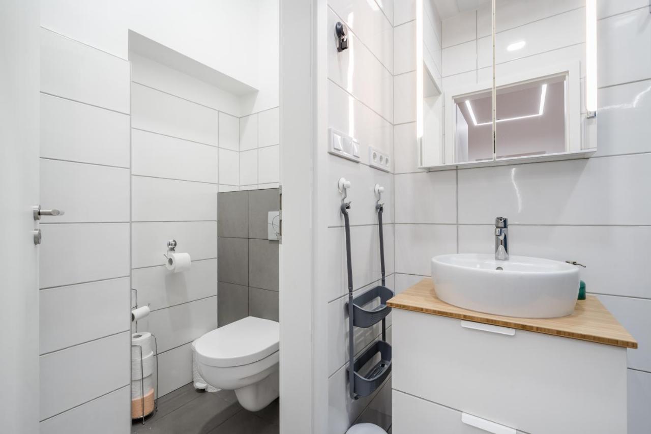 Bpr Stylish Vagabond Apartment With Ac Budapest Exterior photo